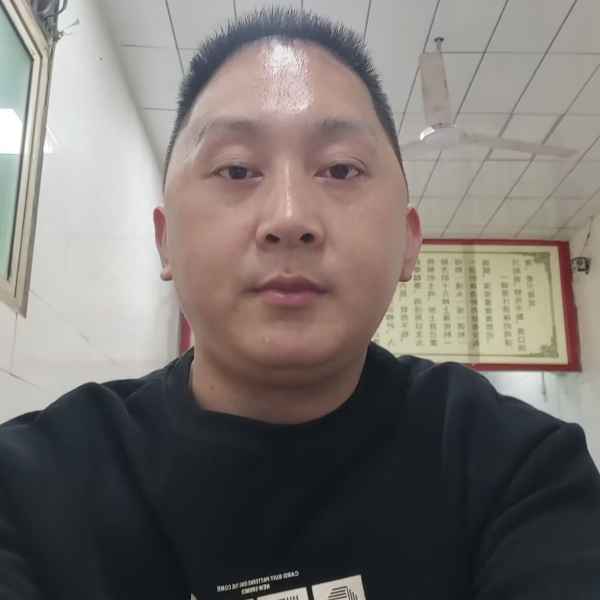 陕西35岁单身帅哥真诚找对象-绥化相亲网