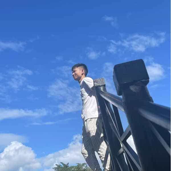 四川25岁单身帅哥真诚找对象-绥化征婚相亲网