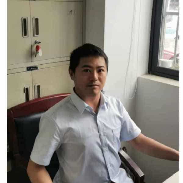 河南34岁单身帅哥真诚找对象-绥化征婚相亲网