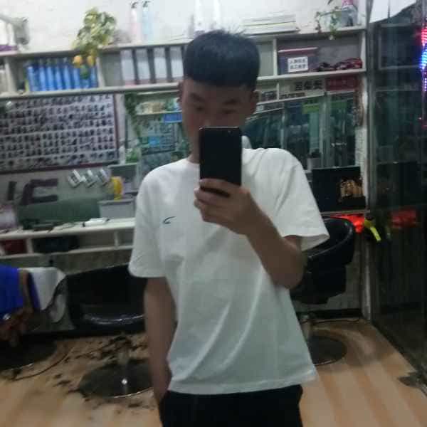 河南23岁单身帅哥真诚找对象-绥化征婚相亲网