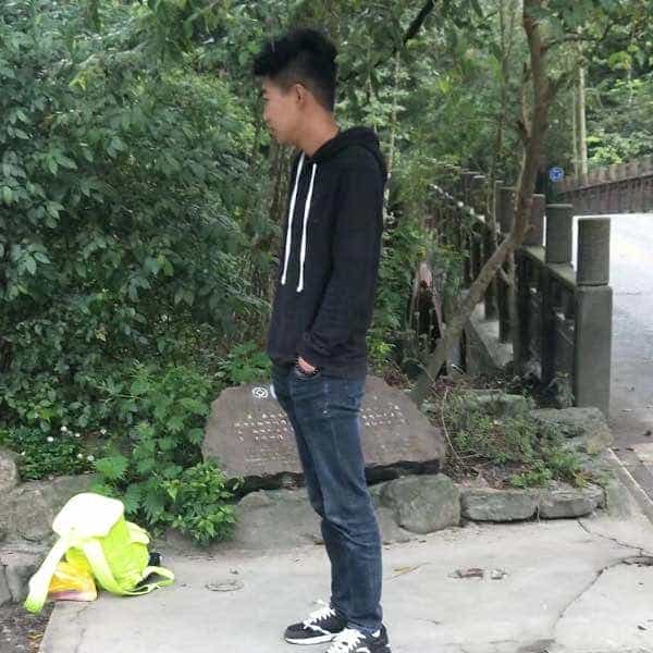 四川26岁单身帅哥真诚找对象-绥化征婚相亲网