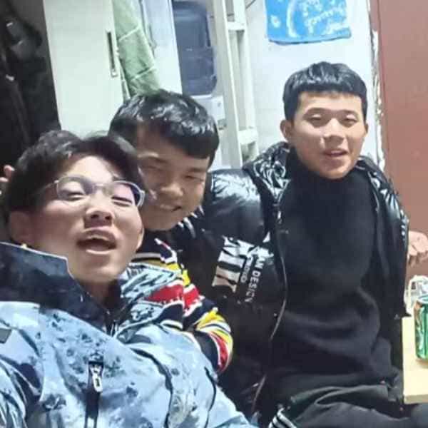河南27岁单身帅哥真诚找对象-绥化征婚相亲网