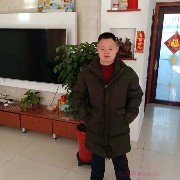 江苏28岁单身帅哥真诚找对象-绥化征婚相亲网