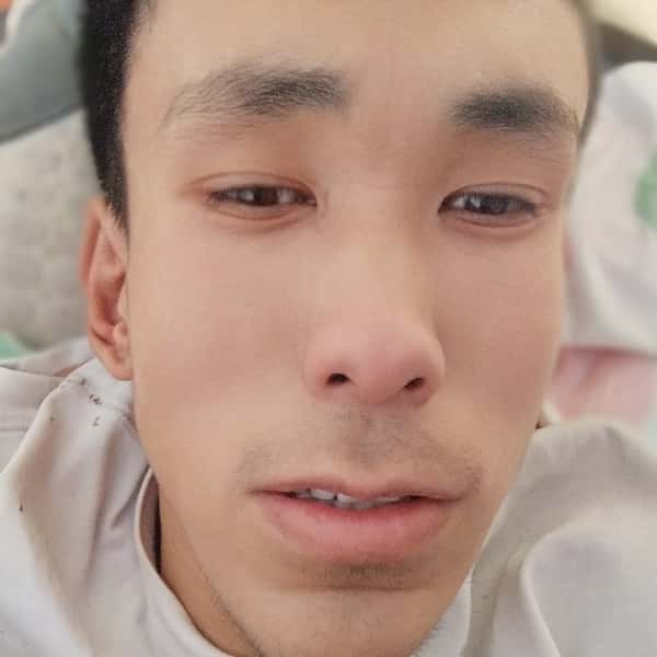 山东21岁单身帅哥真诚找对象-绥化征婚相亲网