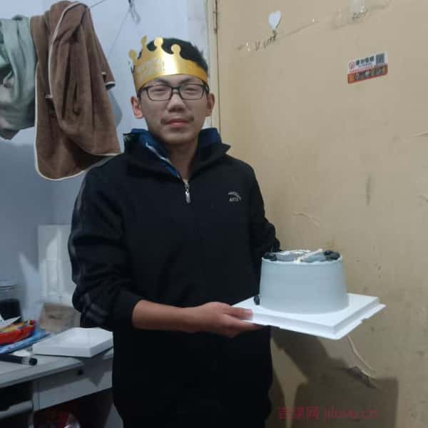 山东18岁单身帅哥真诚找对象-绥化征婚相亲网