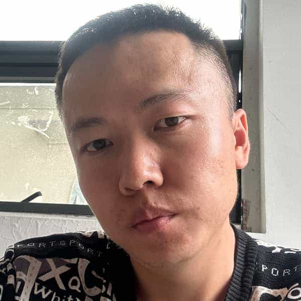 青海32岁单身帅哥真诚找对象-绥化征婚相亲网